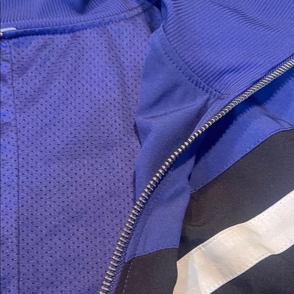 Fabletics Retro Style track jacket - Picture 4 of 4